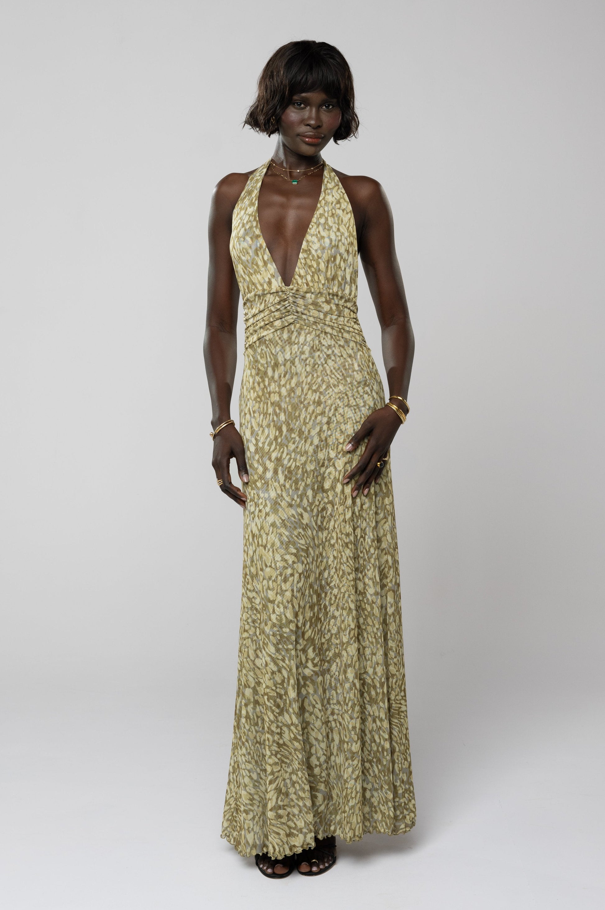 Women's maxi dress with halter